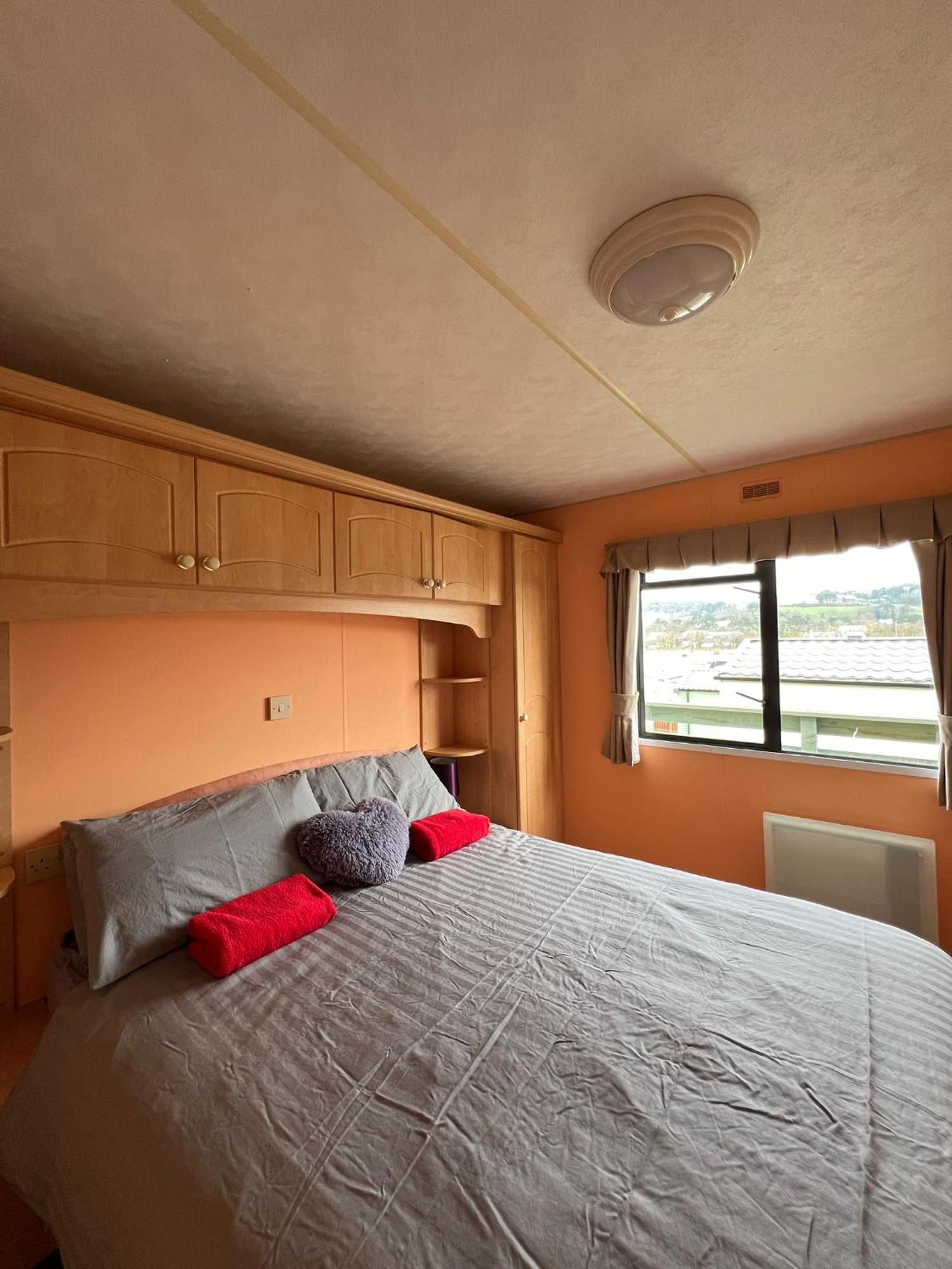 Spacious 2 Bedroomed Mobile Home Абериствіт Екстер'єр фото